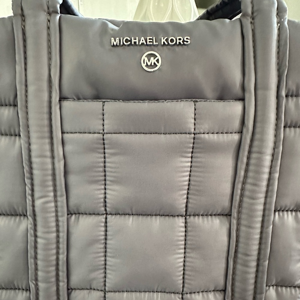 Michael Kors Stirling Tote